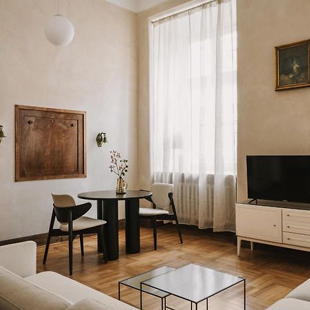 Here Apartments كراكوفيا المظهر الخارجي الصورة